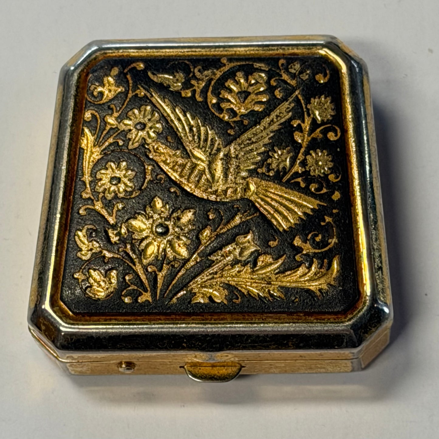 Vintage Bird Makeup Holder