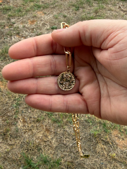 Vintage Gold Chain With medallion Necklace