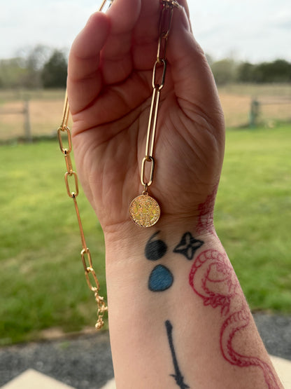 Vintage Gold Chain With medallion Necklace