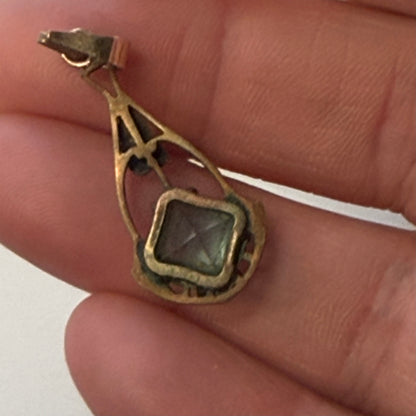 Vintage Aquamarine Pendant